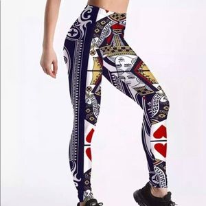 Women’s Fitness Leggings / Queen Of Hearts Print